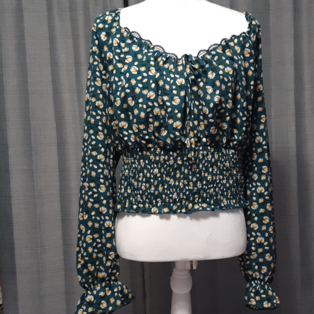 3xl Off the shoulder long sleeve crop top